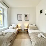 Liva Zentrum - 4 Mit Kueche Und Wlan - Naehe Hauptbahnhof - Ideal Fuer Familien & Monteure Schwerin (Mecklenburg-Vorpommern)