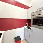 Liva Zentrum - 4 Mit Kueche Und Wlan - Naehe Hauptbahnhof - Ideal Fuer Familien & Monteure Apartment