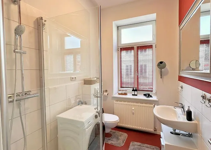 Liva Zentrum - 4 Mit Kueche Und Wlan - Naehe Hauptbahnhof - Ideal Fuer Familien & Monteure Daire