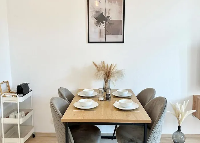 Liva Zentrum - 4 Mit Kueche Und Wlan - Naehe Hauptbahnhof - Ideal Fuer Familien & Monteure Daire