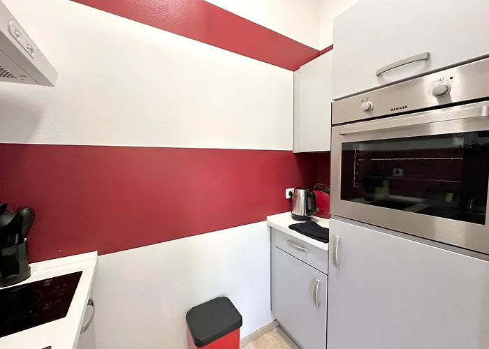 Liva Zentrum - 4 Mit Kueche Und Wlan - Naehe Hauptbahnhof - Ideal Fuer Familien & Monteure Lejlighed