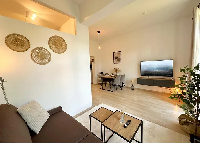 Liva Zentrum - 4 Mit Kueche Und Wlan - Naehe Hauptbahnhof - Ideal Fuer Familien & Monteure * Schwerin (Mecklenburg-Vorpommern)