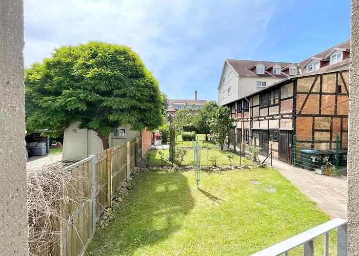 Daire Liva Zentrum - 4 Mit Kueche Und Wlan - Naehe Hauptbahnhof - Ideal Fuer Familien & Monteure