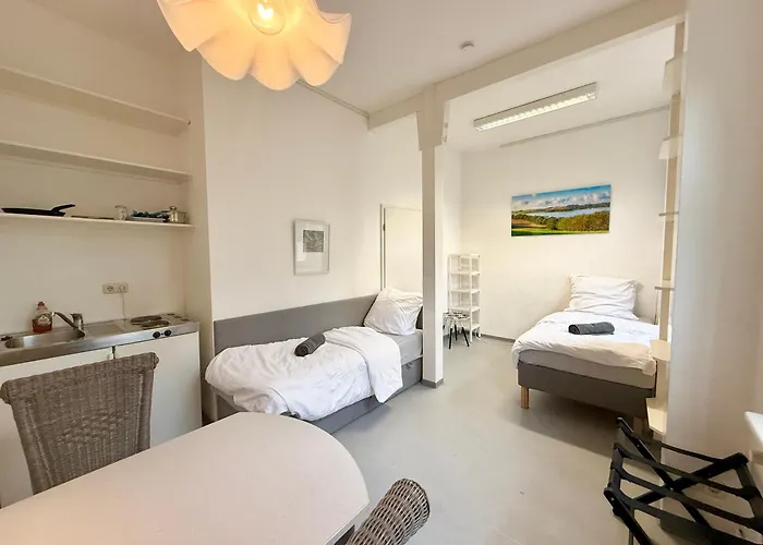 Liva Zentrum - 4 Mit Kueche Und Wlan - Naehe Hauptbahnhof - Ideal Fuer Familien & Monteure