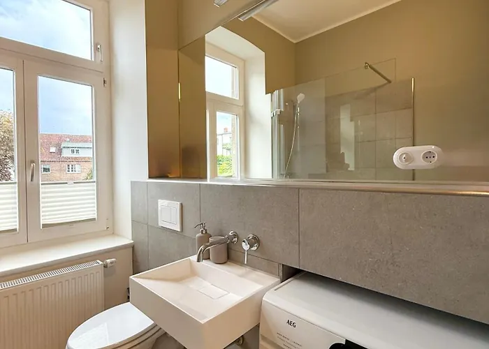 Liva Zentrum - 4 Mit Kueche Und Wlan - Naehe Hauptbahnhof - Ideal Fuer Familien & Monteure