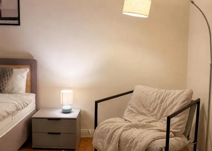 Daire Liva Zentrum - 4 Mit Kueche Und Wlan - Naehe Hauptbahnhof - Ideal Fuer Familien & Monteure